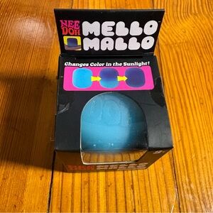 Nee Doh Mello Mallo Color Changing Marshmellow Sensory Toy